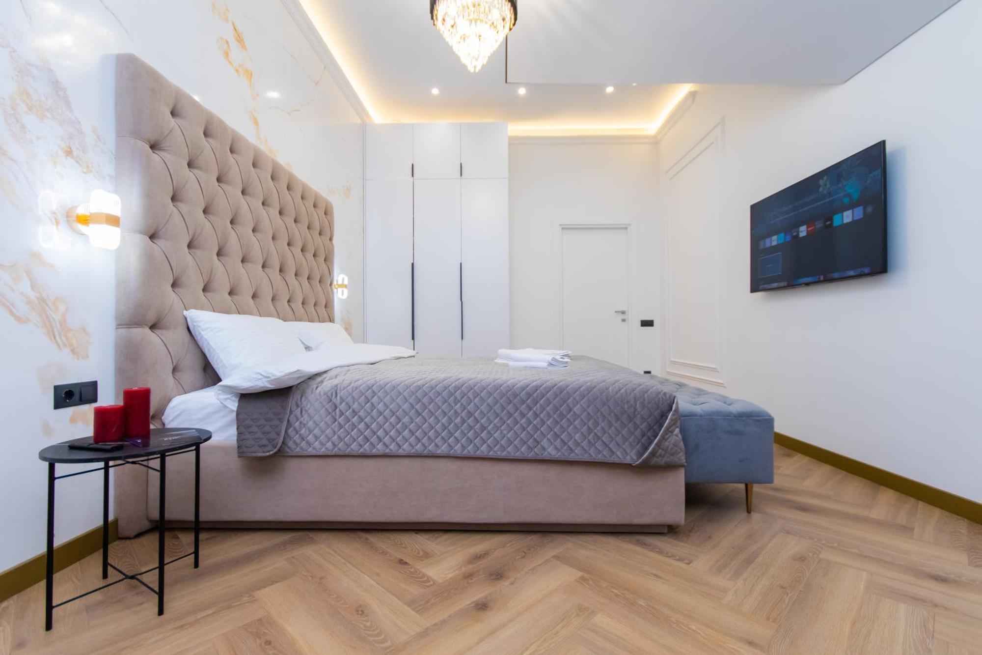 Myfreedom Lux Апартаменти Центр Вул Євгена Чикаленка 33 М Хрещатик Kiew Exterior foto