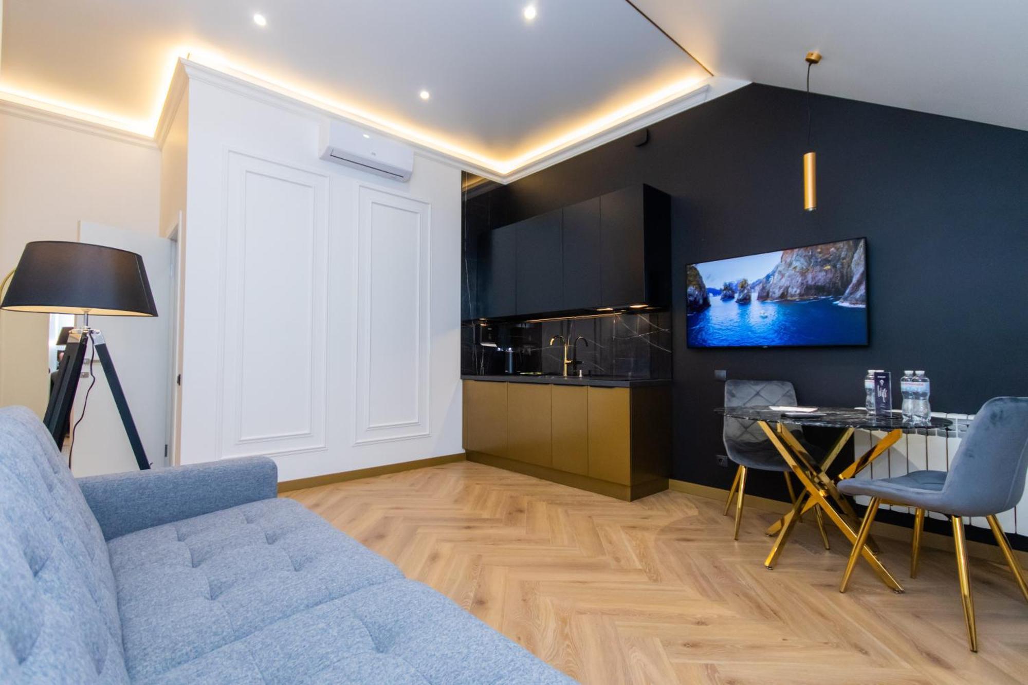 Myfreedom Lux Апартаменти Центр Вул Євгена Чикаленка 33 М Хрещатик Kiew Exterior foto