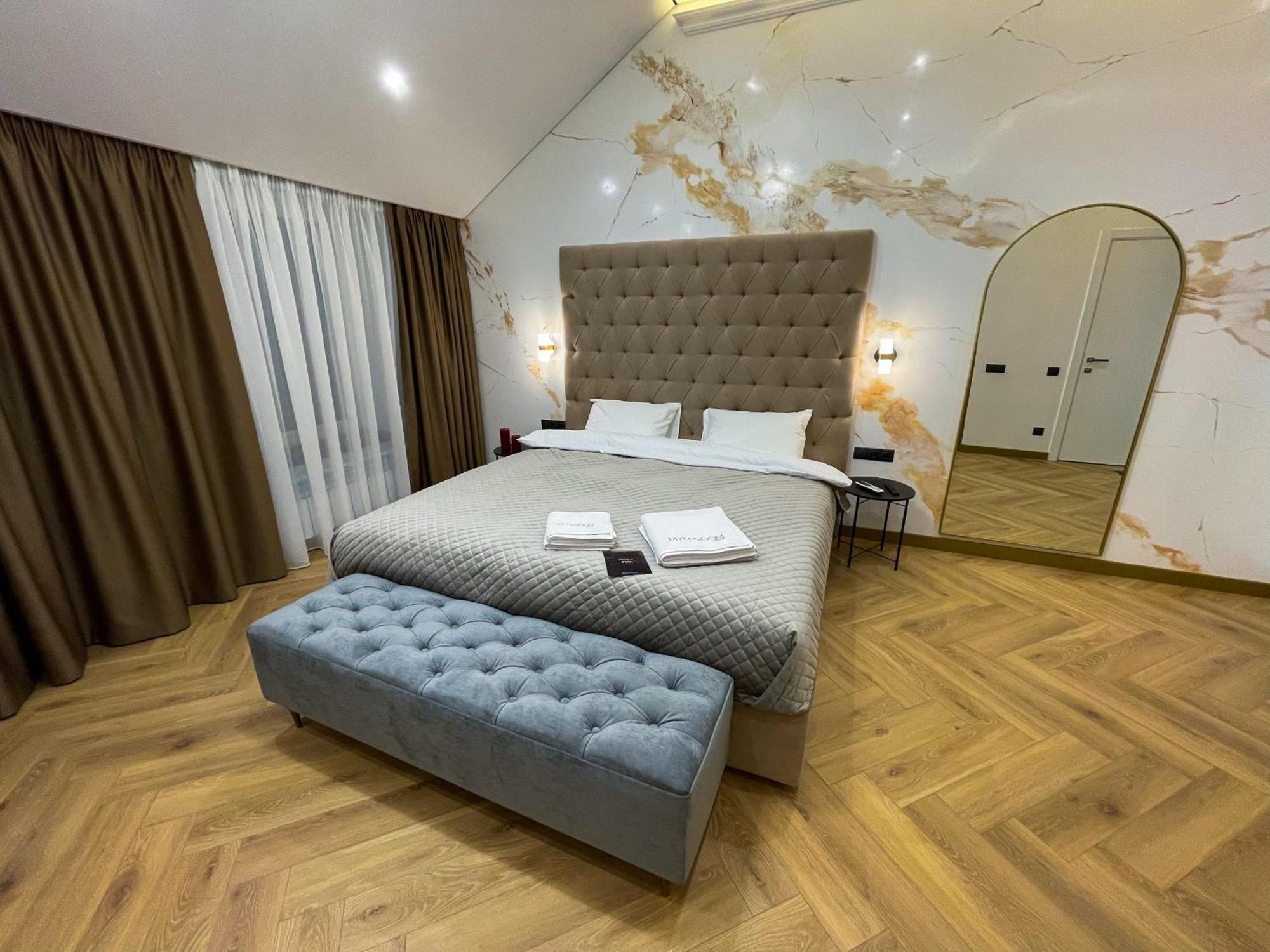 Myfreedom Lux Апартаменти Центр Вул Євгена Чикаленка 33 М Хрещатик Kiew Exterior foto