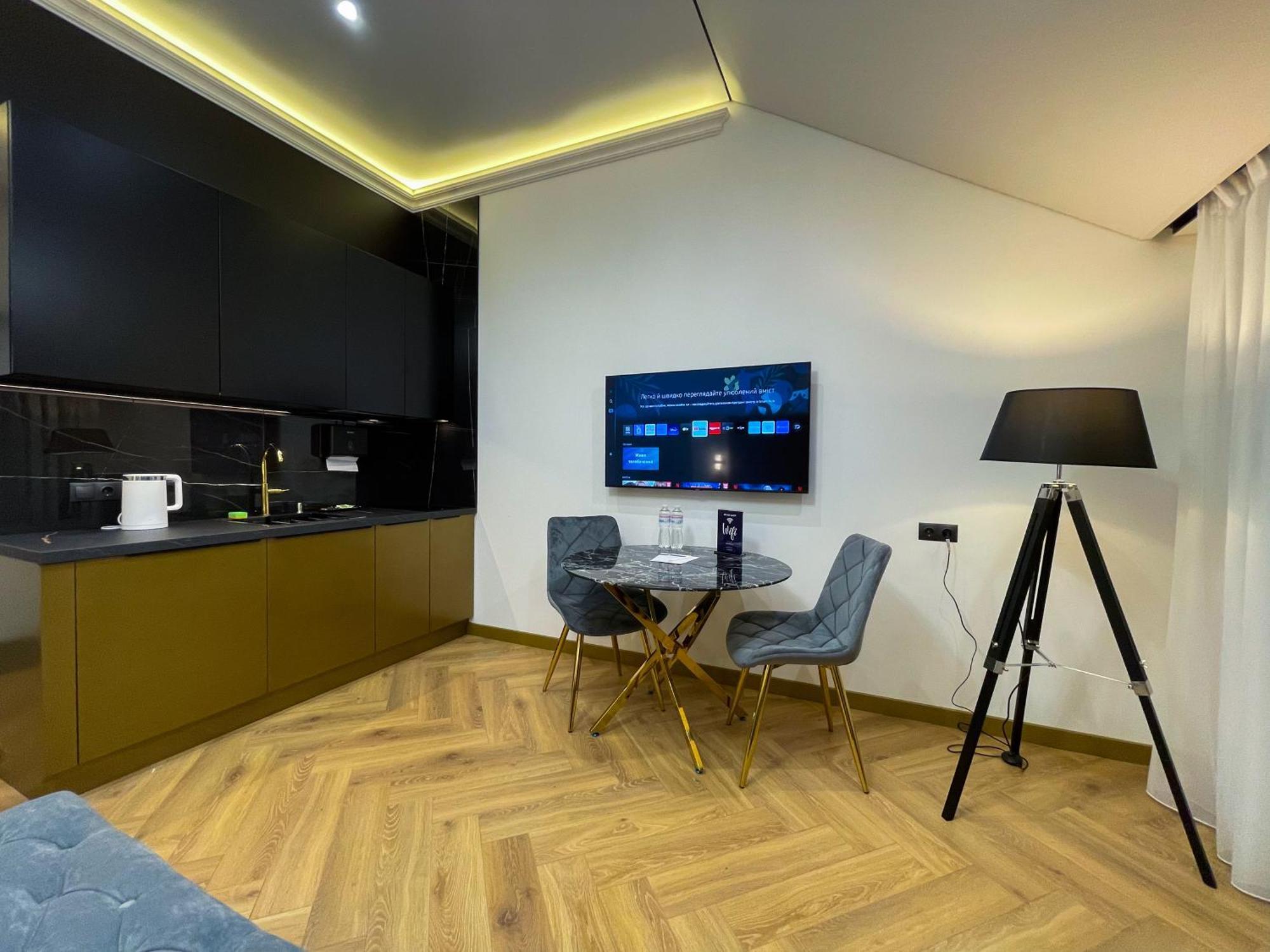 Myfreedom Lux Апартаменти Центр Вул Євгена Чикаленка 33 М Хрещатик Kiew Exterior foto